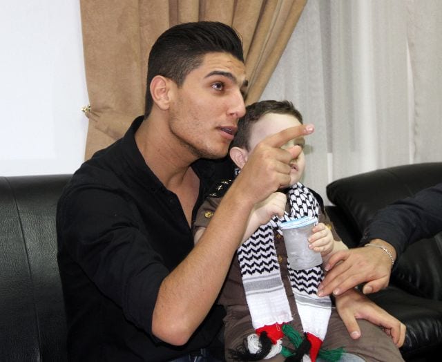 صور الفنان محمد عساف يلقى كلمة تضامنية مع أهلنا في غزة 1 الفنان محمد عساف يلقى كلمة تضامنية مع أهلنا في غزة