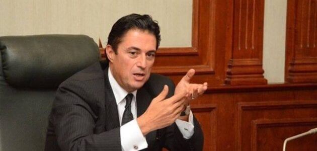 أزمة مع هاني المسيري محافظ الأسكندرية أزمة مع هاني المسيري محافظ الأسكندرية