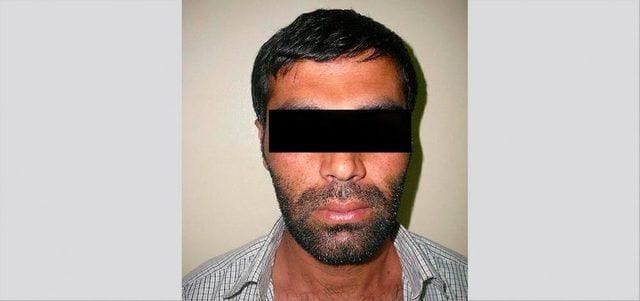 القبض على شخص من جنسية آسيوية أثناء سرقته عميل بنك في الإمارة