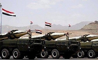 اطلاق صاروخ اسكود بإتجاه السعودية من اخبار السعودية 26-8-2015 الحرب عاصفة الحزم السهم الذهبي