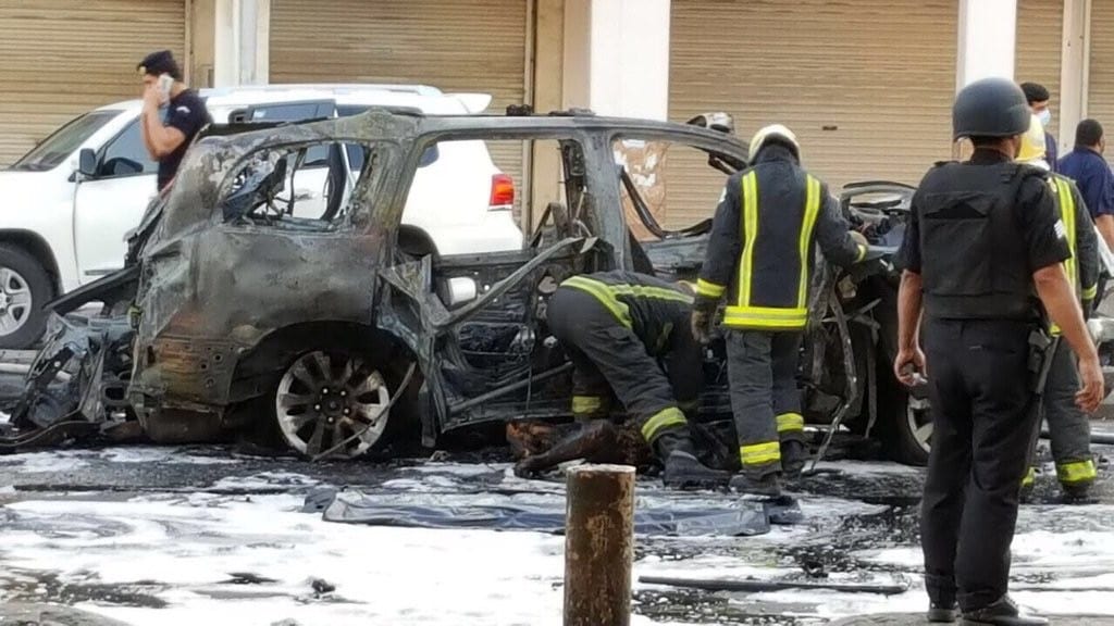 سبب صور انفجار سيارة في القطيف اليوم 6