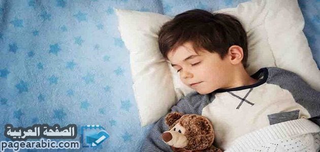 أسباب كثرة حركة الطفل أثناء النوم