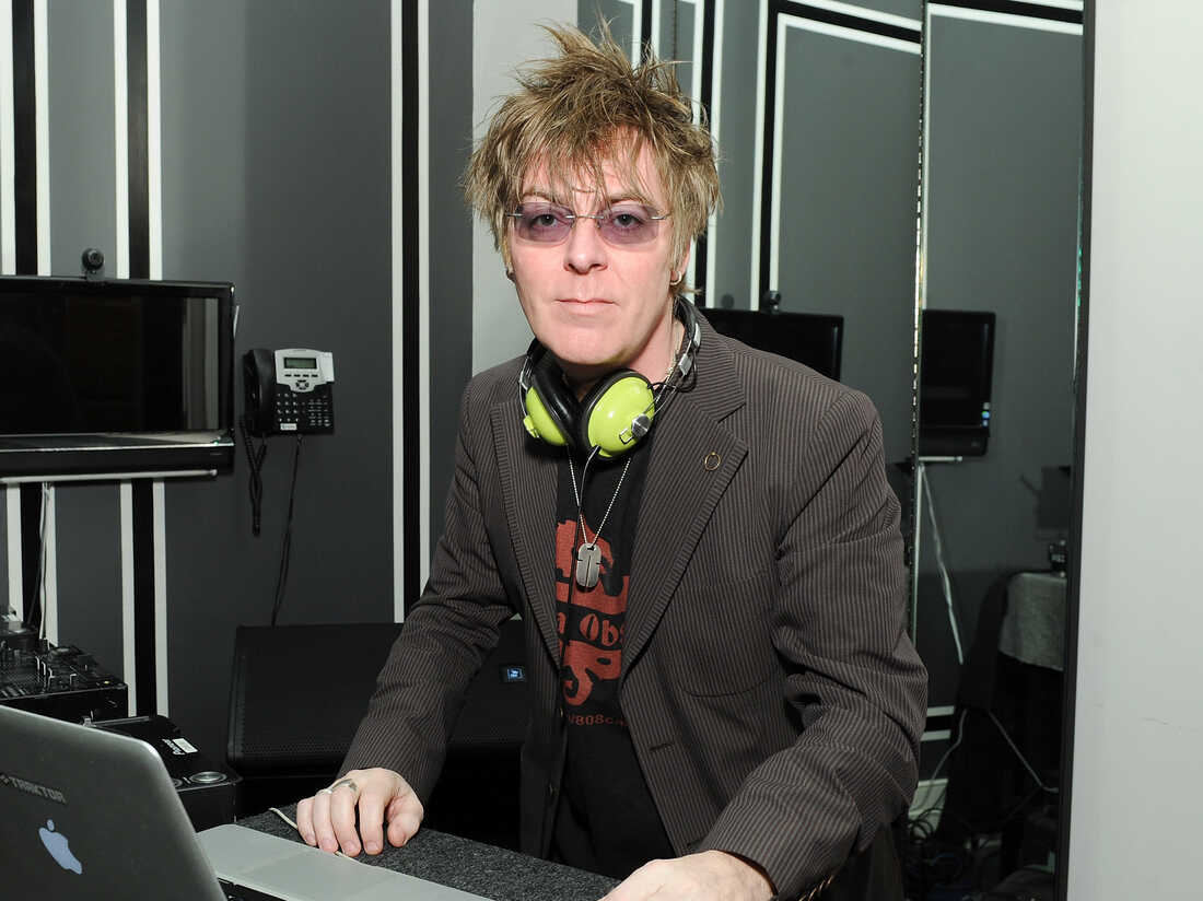 What happened to Andy Rourke Andy rourke death cause